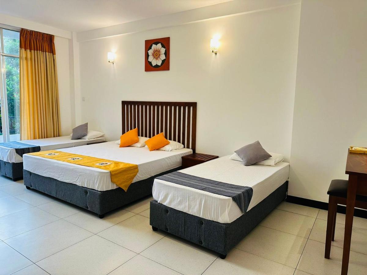 Kandy Hub Guest House Eksteriør bilde