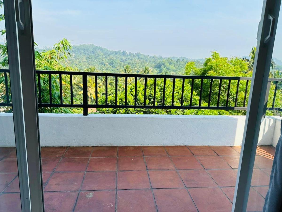 Kandy Hub Guest House Eksteriør bilde